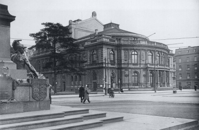 Opernhaus Düsseldorf vor 1943