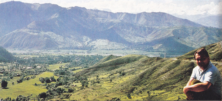 Vista al valle de
                        Cachemira pasando el paso