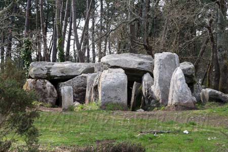 Dolmen grande en
                        Man Croch entre Entreven y Plouharnel en
                        Bretaa