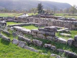 Santuario de Dodona,
                      ruinas del prytaneion