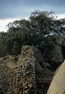 La ruina en la
                          acrópolis, muros