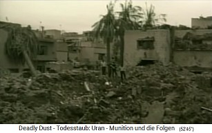 Bagdad, el
                                distrito de Mansour, inmediatamente
                                despus del bombardeo atmico en 2003,
                                los escombros radiactivos permanecieron
                                all durante mucho tiempo y se limpiaron
                                los escombros SIN trajes protectores o
                                mscaras protectoras.
