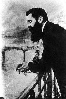 Theodor
                Herzl (Foto von 1901) [5].