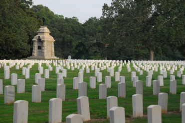 Grave stones in Andersonville
                                    as a memorial site for the meadow
                                    camp 1864-1865