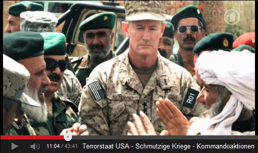 JSOC-Fhrer und
                    Massenmrder McRaven in Gardez