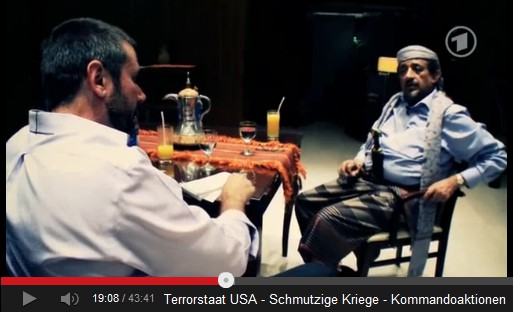 Scheich Saleh Bin Farid am Tisch