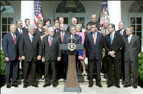 Terrorist Bush
                        with the House Select Committee on Homeland
                        Security on 22.11.2002