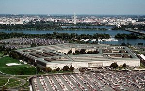 Das Pentagon mit dem
                    Potomac-Fluss