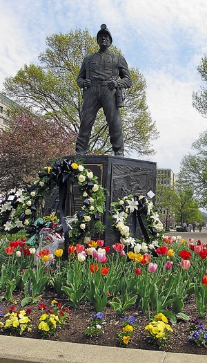 Charleston, das Kohlekumpeldenkmal
              von 2002