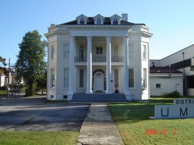 Die UMWA, der Gewerkschaftssitz der
              Kohlenminenarbeiter in Charleston (West Virginia). An ein
              Umdenken weg von der Kohle wird hier noch nicht gedacht.