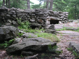 Das "amerikanische Stonehenge"
                        in North Salem im Bundesstaat New Hampshire