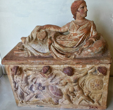 Etruskische
                Graburne aus dem Archologischen Nationalmuseum von
                Perugia