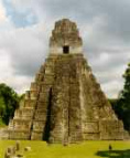 Maya in Tikal:
                        Tempel I