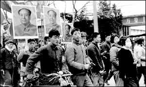 Hangzhou:
                        Demonstration zum Mao-Geburtstag, 26-12-1966