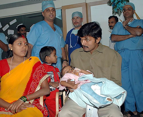 Lakshmi nach der
                      Operation 2007 (02)