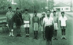 Provisorische Garde fr Prsident
                  Sukarno, Jakarta 1945.