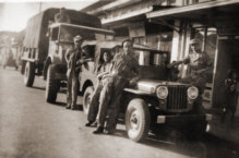 Dutch soldiers at a police action in
                        Batavia, 1947.