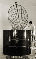 Indonesia: satellite Palapa A 1976