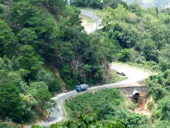 Ho Chi Minh Trail,
                              road and lorry