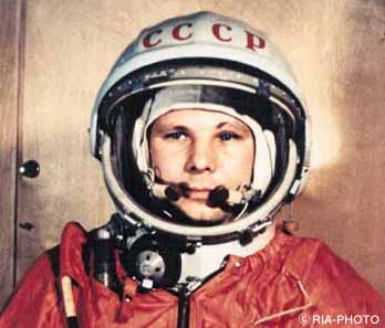 Fotos de
                            Gagarin con la ceja izquierda deformada son
                            definitivamente del tiempo despus de su
                            accidente del 3/10/1961