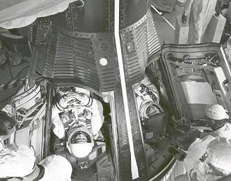 Gemini 4:
                  Manned start capsule, according to NASA before start,
                  foto no. 65-H-910.