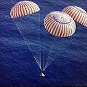 Apollo
                  17 Wasserung / Splashdown