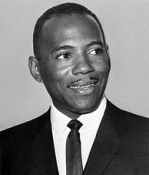 James Meredith,
                              Portrait eines intellektuellen Schwarzen,
                              der von weissen Rassisten verfolgt wurde