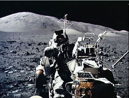 Apollo 17
                        fake: "Astronaut" Schmitt driving in
                        the stone desert with the "moon car"