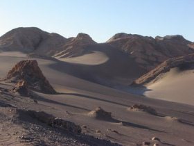 Valle de la Luna 19: Wstenhnge, Berge
                        rund rum