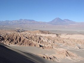 Valle de la Muerte 02: Bergketten, Vulkan
                        Licancabur