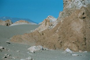 Vallée de la mort 04: désert et montagnes