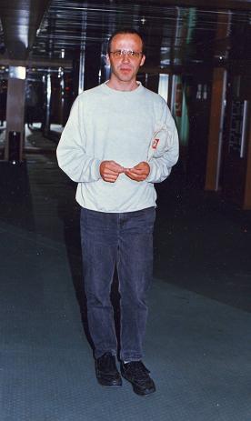 Michael Palomino auf dem Schiff von Kreta
                        nach Santorini, 1997