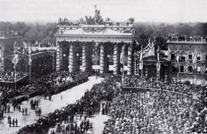 Victory celebration at Brandenburg gate
                          in Berlin 1871