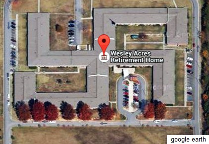 Altersheim in Wesley Acres ("USA" in Form eines Hakenkreuz, Alabama