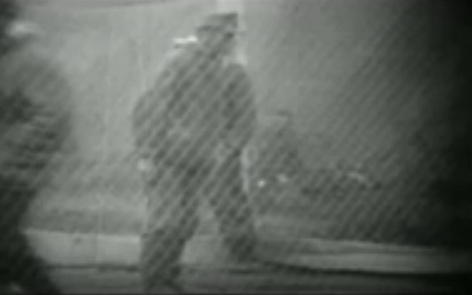 German prisoners of war on a field behind
                        mesh wire (17min. 20sec.)