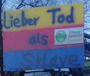 Demo der
                    Bauern am 8.1.2024: Plakat: "Lieber tot als
                    Sklave"