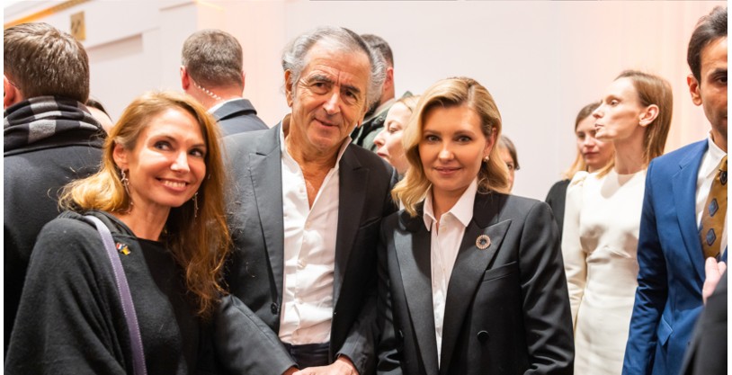 Einer der Haupttäter des Pädiphilenrings in
der Zelenski-Stiftung: Er wohnt in Paris an de
Avenue Foch: Bernard Henry-Levy Einer der
Haupttäter des Pädiphilenrings in der
Zelenski-Stiftung: Er wohnt in Paris an de Avenue
Foch: Bernard Henry-Levy