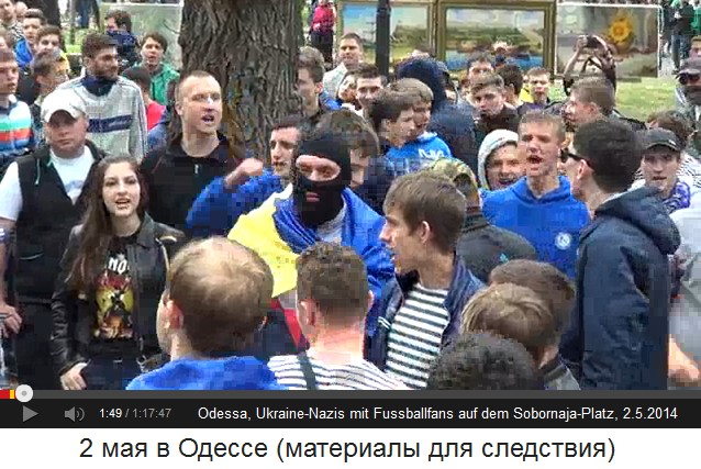 Sobornaja-Platz in Odessa am 2. Mai 2014,
                        Aufhetzung mit Nazi-Fhrer, Frontalansicht