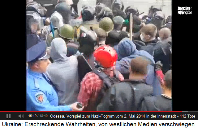 Pogrom in Odessa vom 2.5.2014, Rechter
                        Block mit Schlgertypen mit Baseballschlger