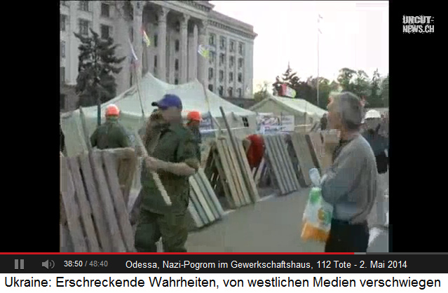 Fest mit
                    Zelten vor dem Gewerkschaftshaus 01