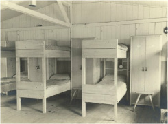 Camp Hagen-Wehringhausen, barracks with
                          bunk beds and cupboards