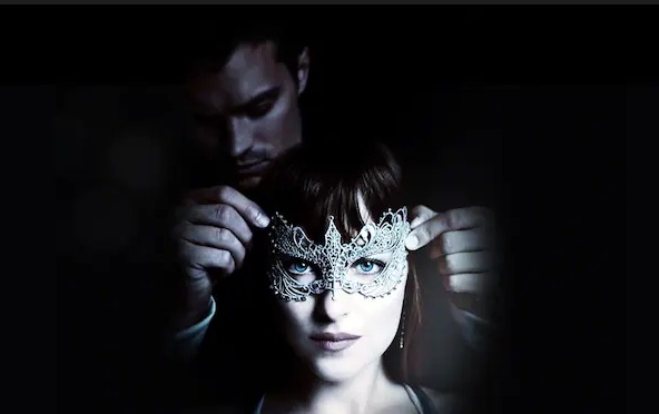 Photo text 13: EYE MASK: "Fifty Shades
              Darker" with Dakota Johnson: Masks made of black
              satin or trimmed with lace are top devices in erotic
              films.