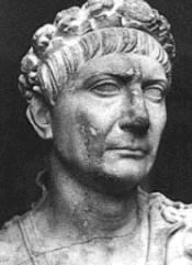 Emperador
                  Trajano, busto