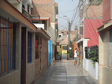 Lima Los Olivos,
              pasaje Amarilis, mein Wohnsitz von Februar 2016 bis
              Oktober 2018