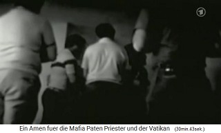 Consagración
                    de la mafia Ndrangheta 1985: se rocía sangre sobre
                    una imagen 01