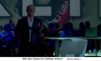 Gianluigi Nuzzi in einer TV-Show prsentiert die Dokumente ber die kriminellen Machenschaften im Vatikan 1