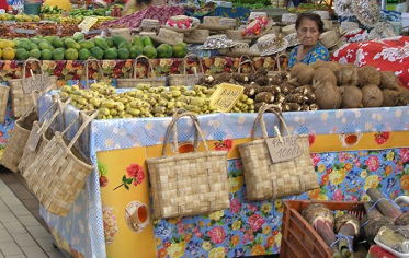Tahiti, market in Papeete
                                    (marché municipal)