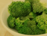 Broccoli frdert mit Vitamin K bei
                        Blutgruppe 0 die Blutgerinnung des dnnen Blutes
                        von Blutgruppe 0, und ist wichtigste
                        Calciumquelle neben Sardinen.