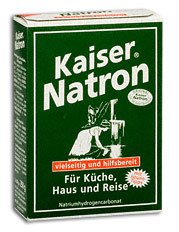 Natron (z.B. "Kaiser
                  Natron") heilt Alkoholismus in Kombination mit
                  Zuckermelasse in 10 bis 12 Tagen, oder in Kombination
                  mit Apfelessig in 5 bis 6 Tagen