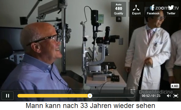 Patient Hester
                              mit Implantat und Datenbrille, rechts Dr.
                              Hahn